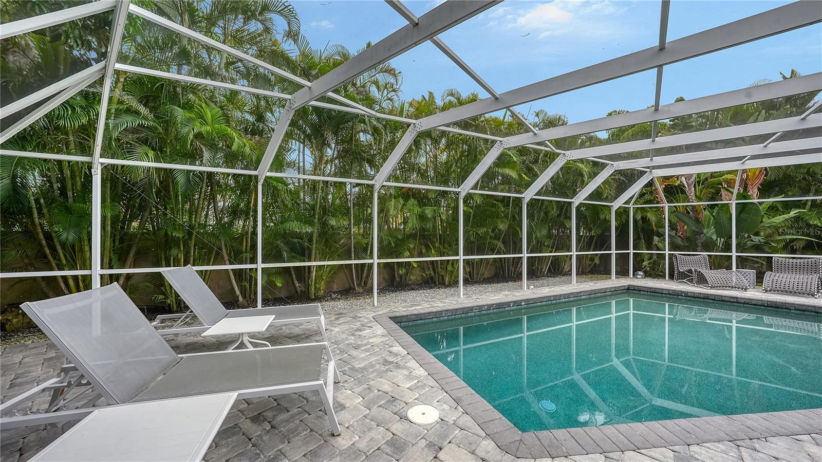 BIRD KEY SUB - Residential