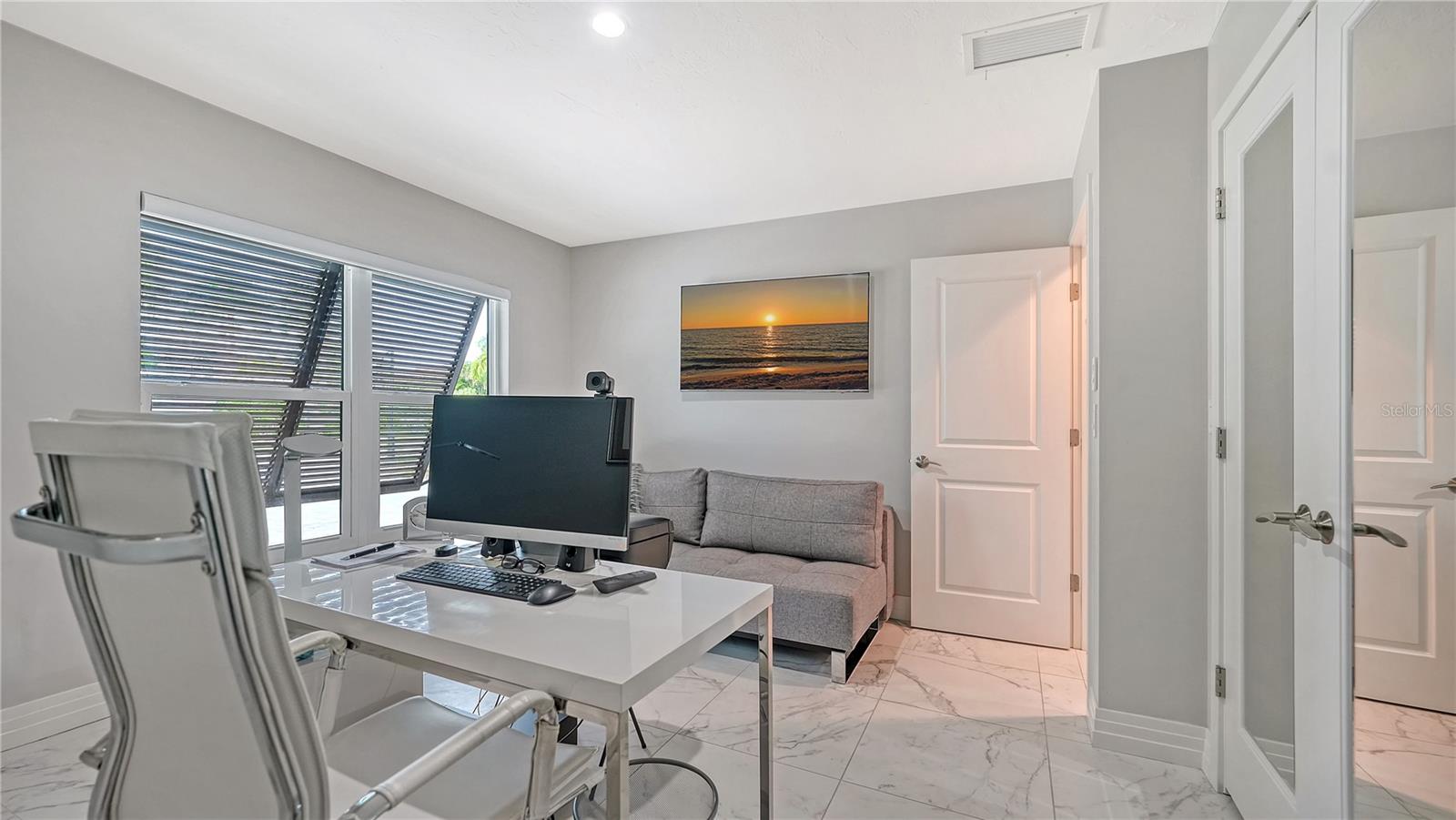 BIRD KEY SUB - Residential