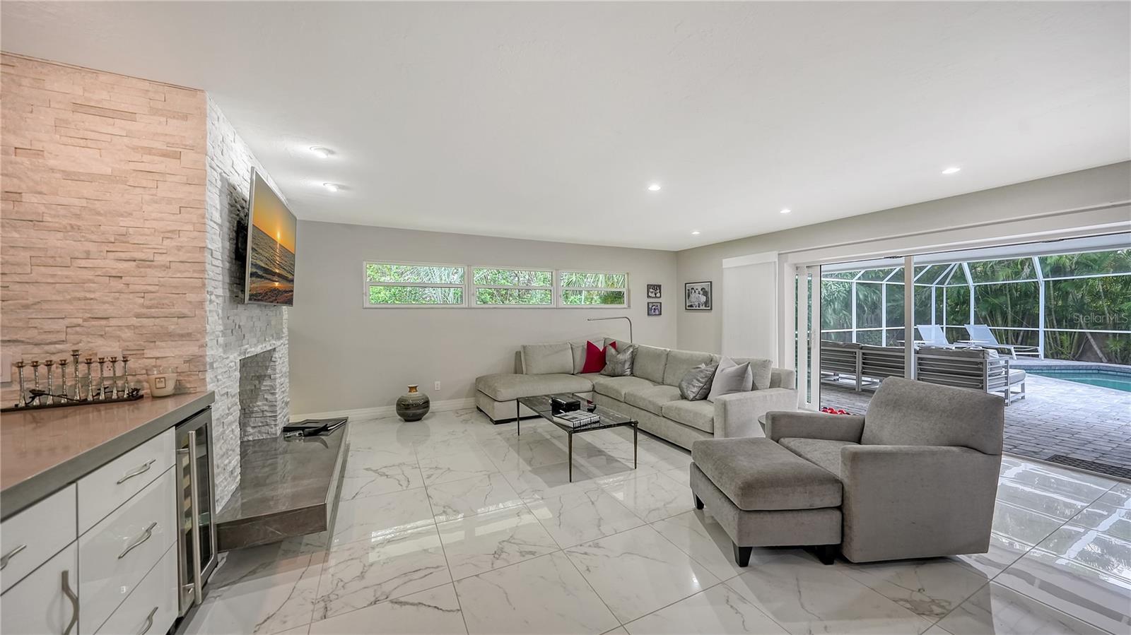 BIRD KEY SUB - Residential