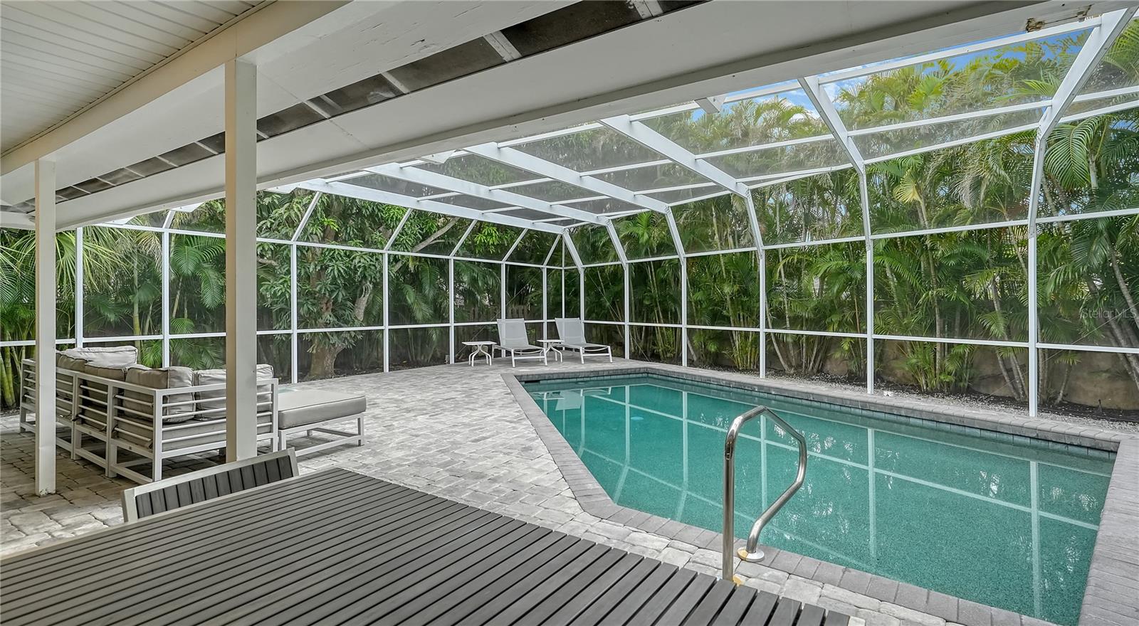 BIRD KEY SUB - Residential