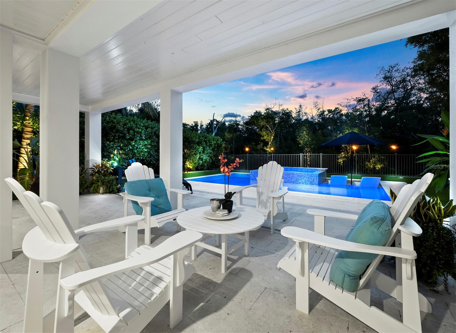 LONGBEACH ON LONGBOAT KEY - Residential