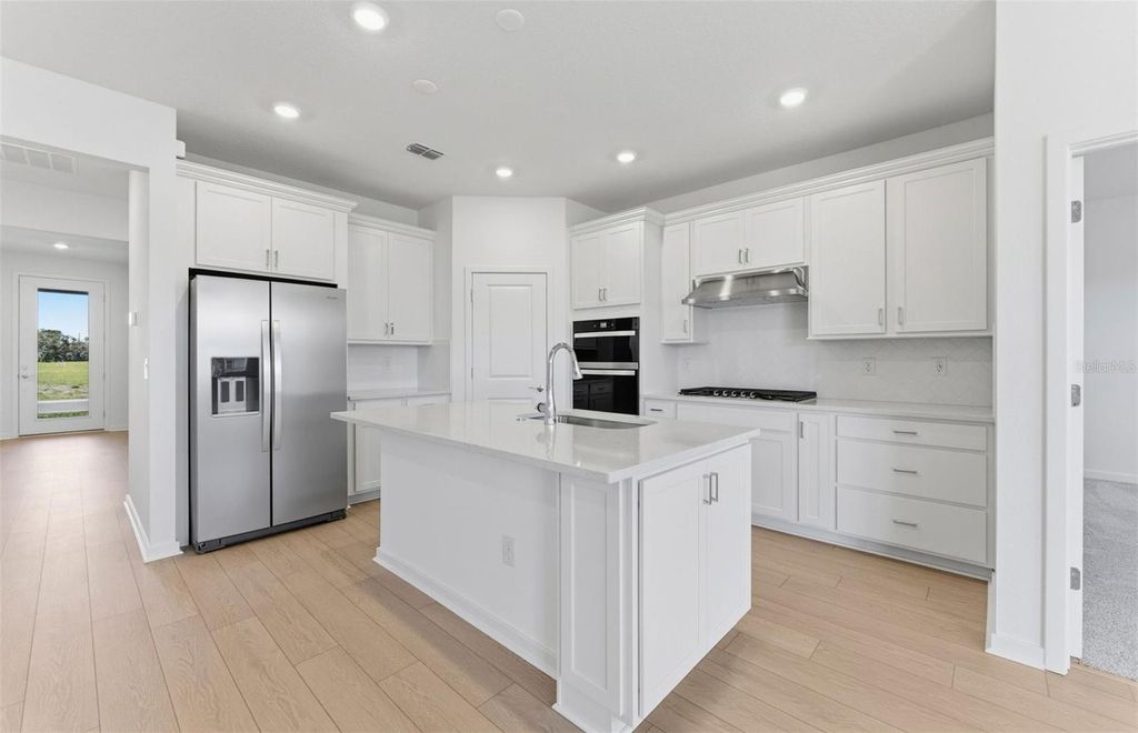 Photo of 9453 Daylight Drive, Parrish, FL 34219 (MLS # TB8422353)