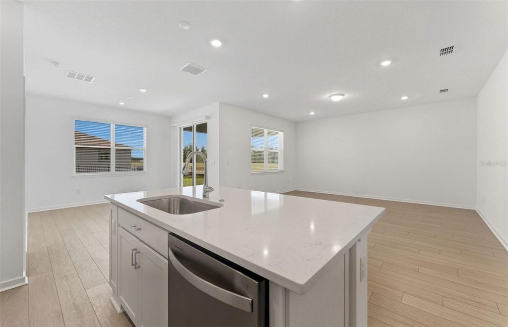 Photo of 9453 Daylight Drive, Parrish, FL 34219 (MLS # TB8422353)