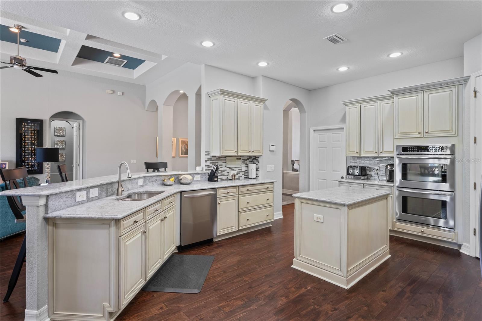 WILDERNESS LAKE PRESERVE PH 2 - Residential