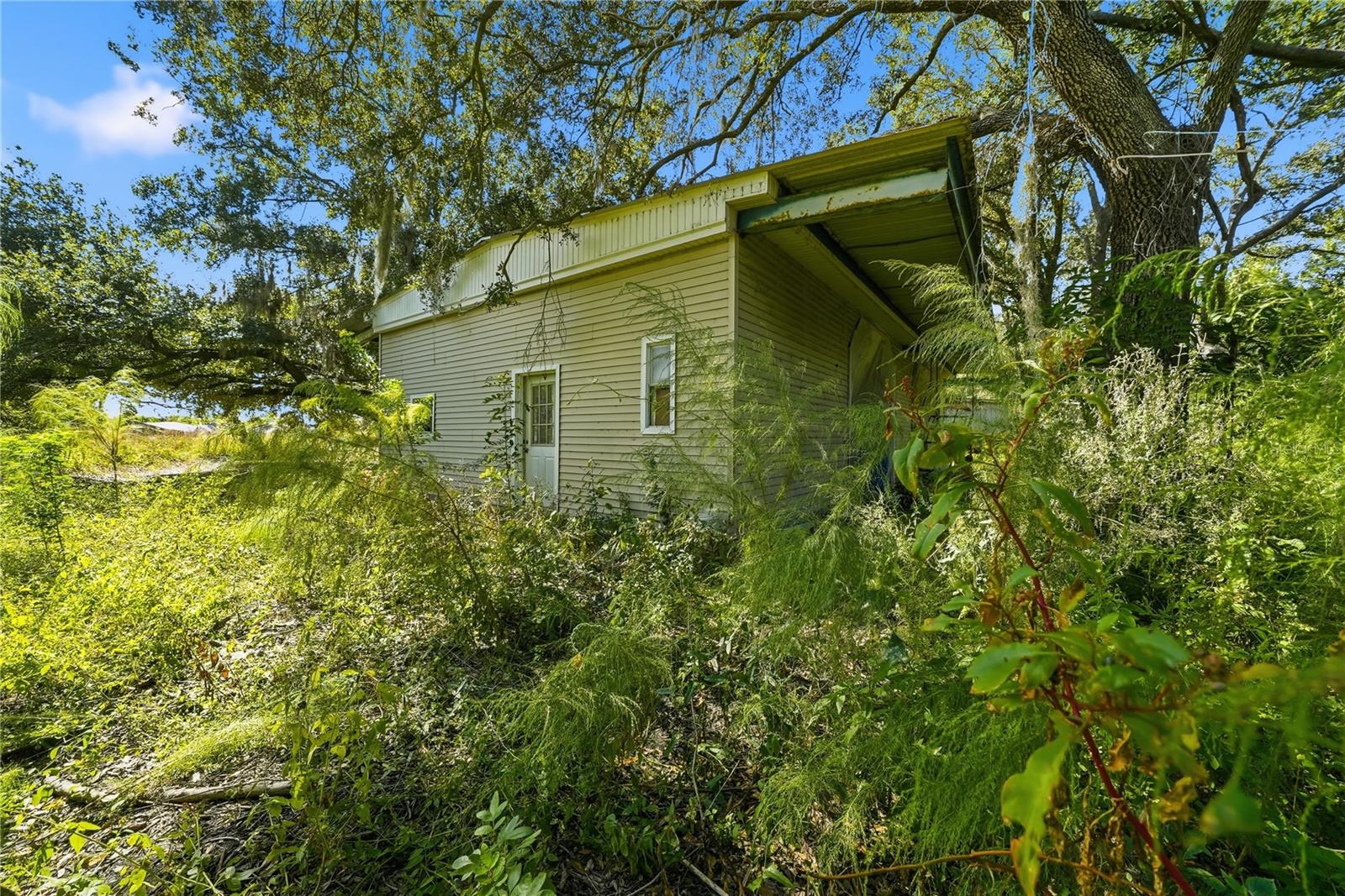 RUSKIN COLONY FARMS - Land