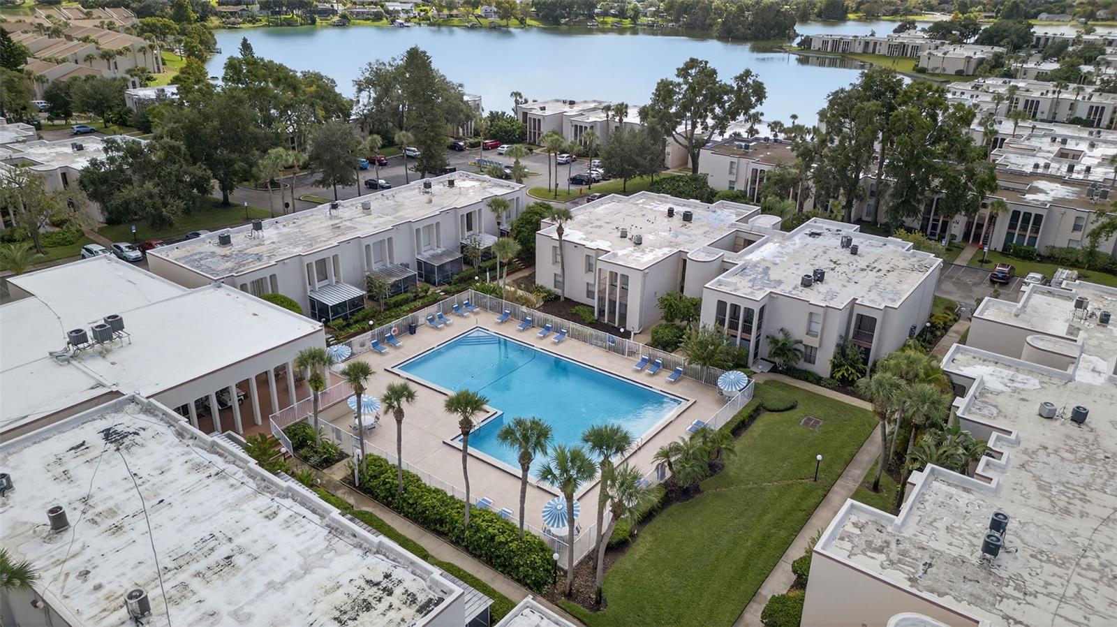 ROYAL ARMS CONDO - Residential