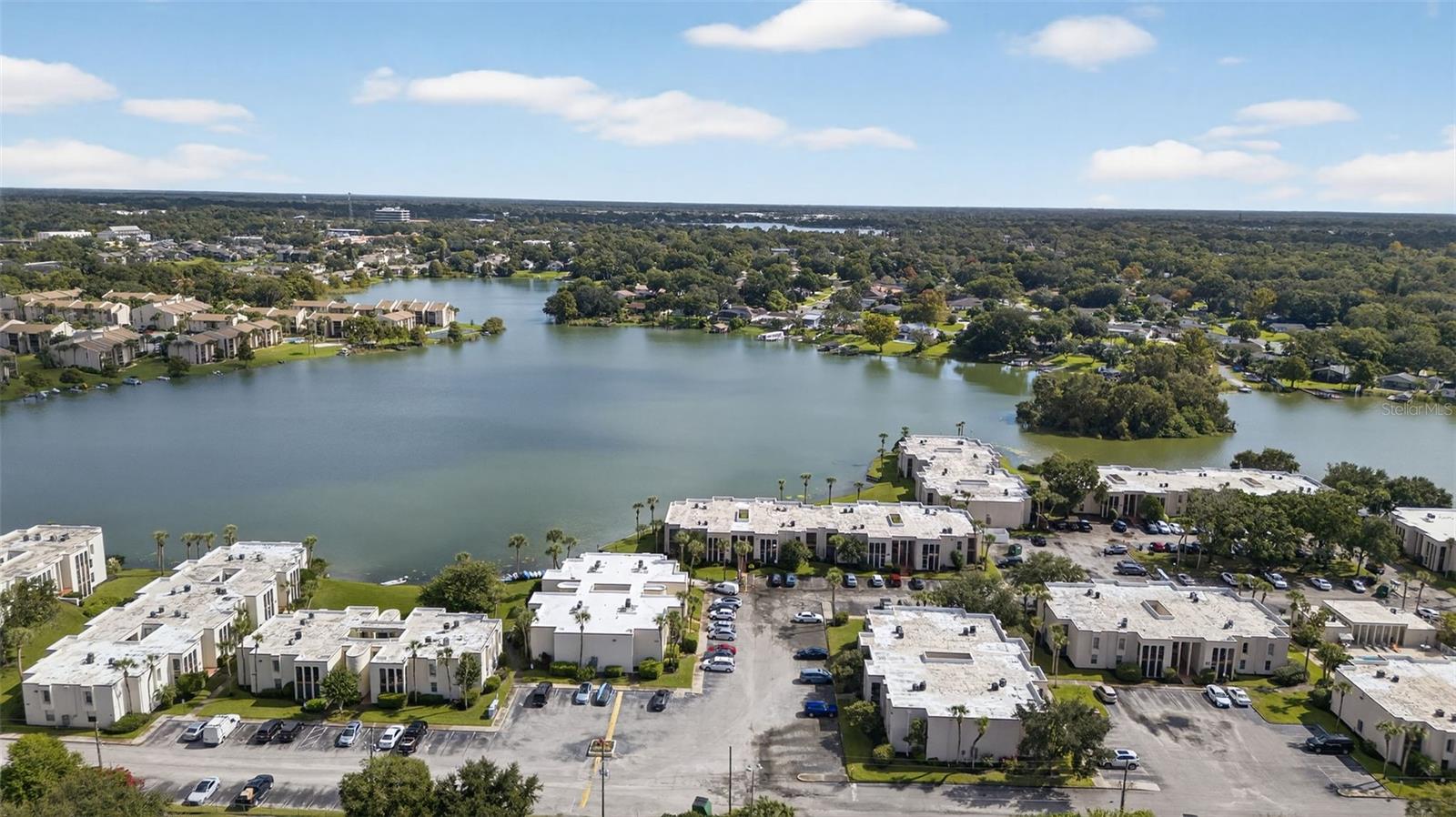 ROYAL ARMS CONDO - Residential