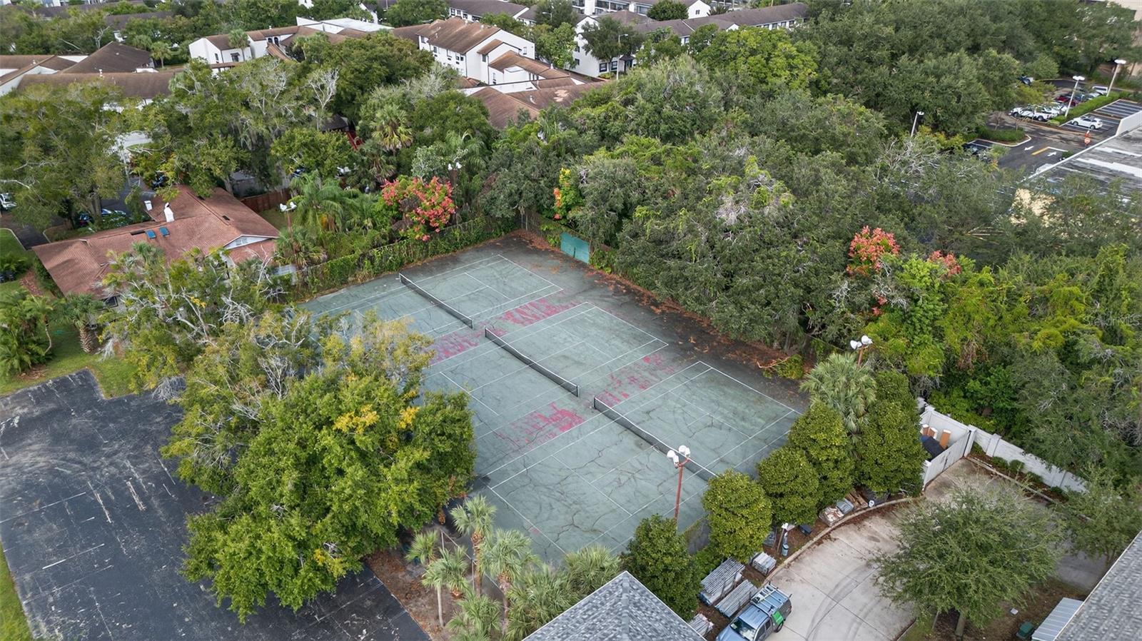 ROYAL ARMS CONDO - Residential