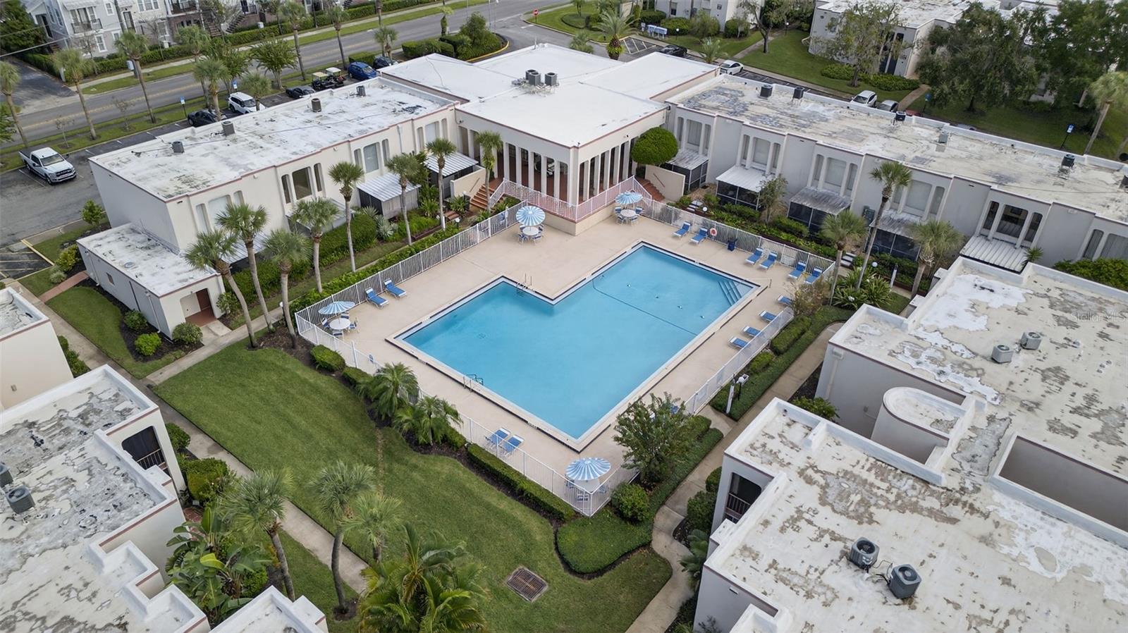 ROYAL ARMS CONDO - Residential