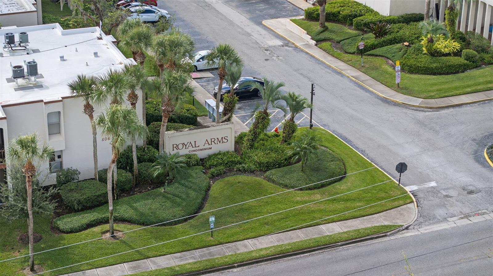 ROYAL ARMS CONDO - Residential