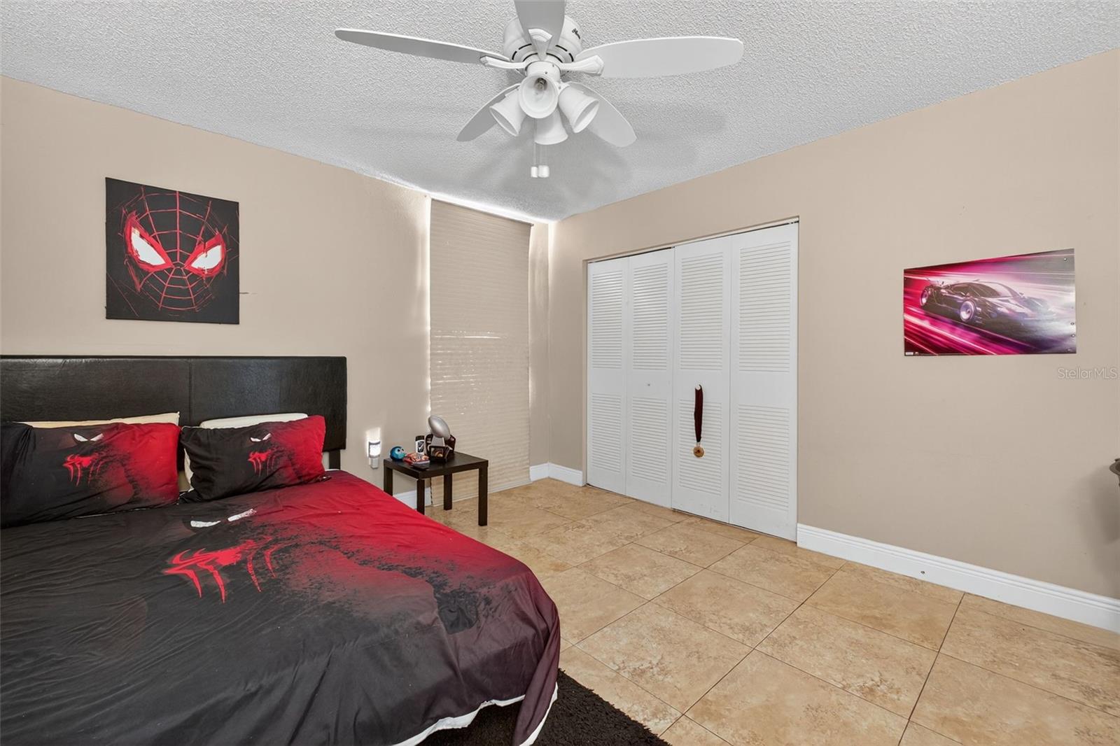 ROYAL ARMS CONDO - Residential