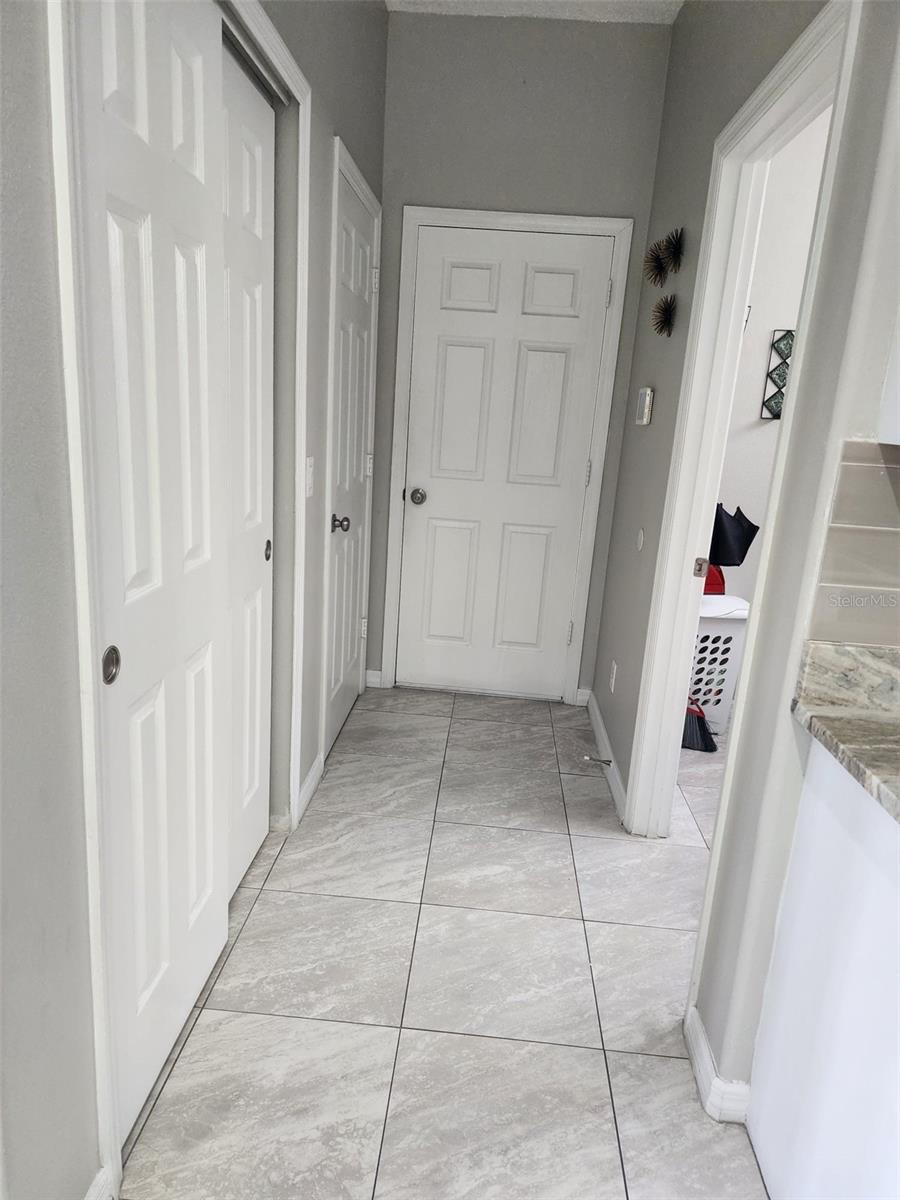 HUNTCLIFF PARK 51 48 - Residential