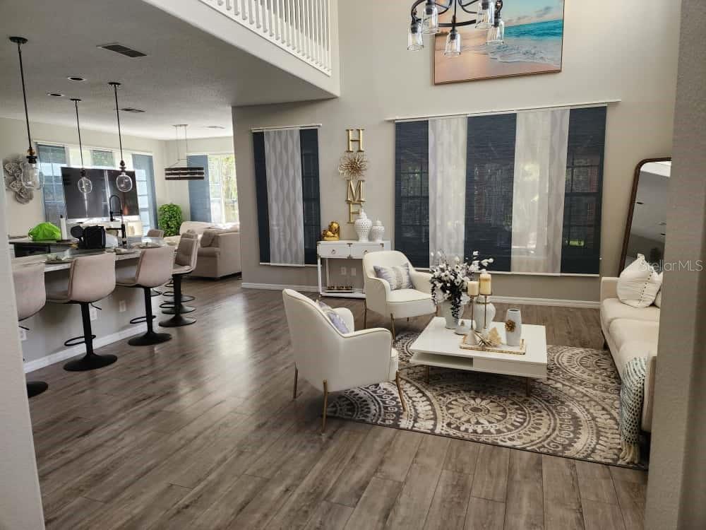 HUNTCLIFF PARK 51 48 - Residential