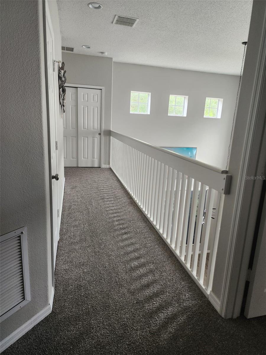 HUNTCLIFF PARK 51 48 - Residential