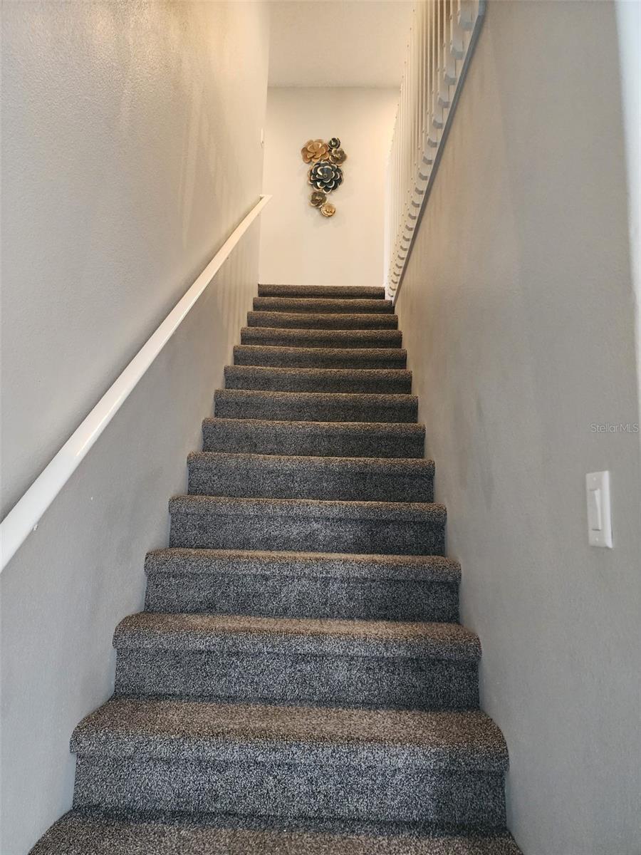 HUNTCLIFF PARK 51 48 - Residential