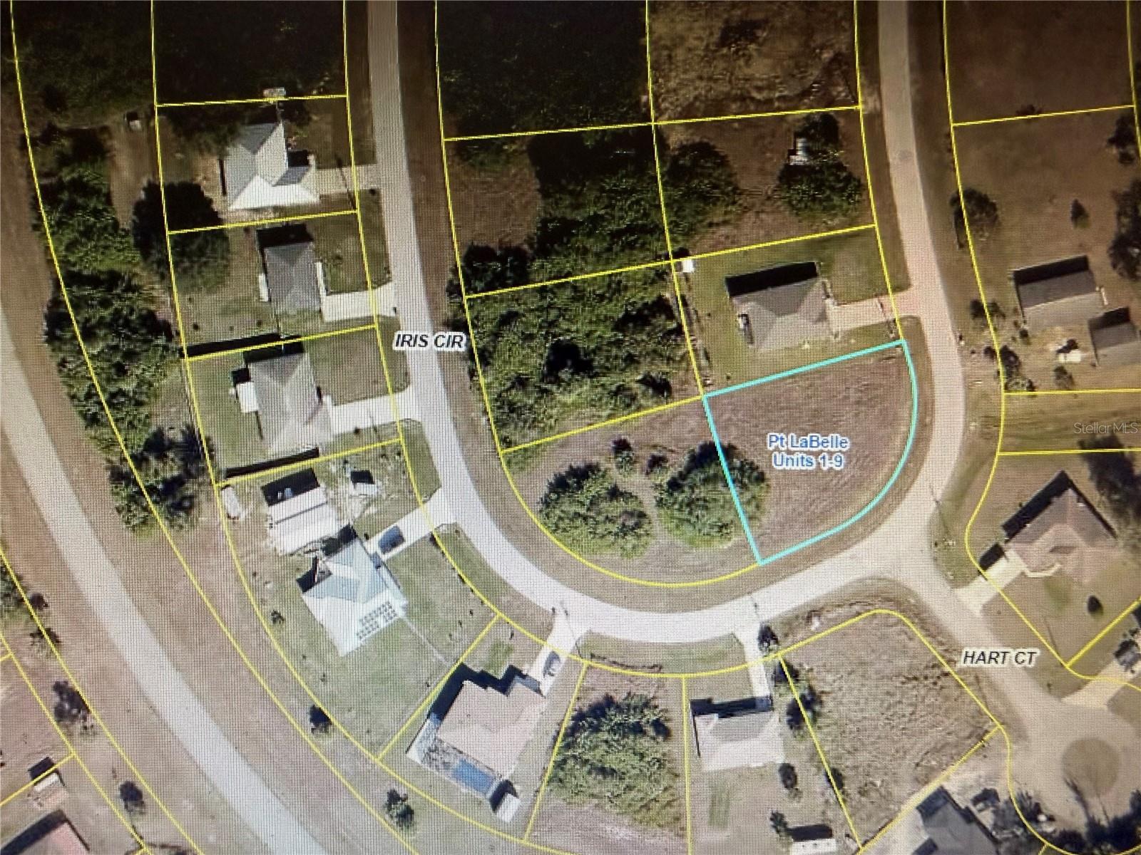 PORT LA BELLE - Land