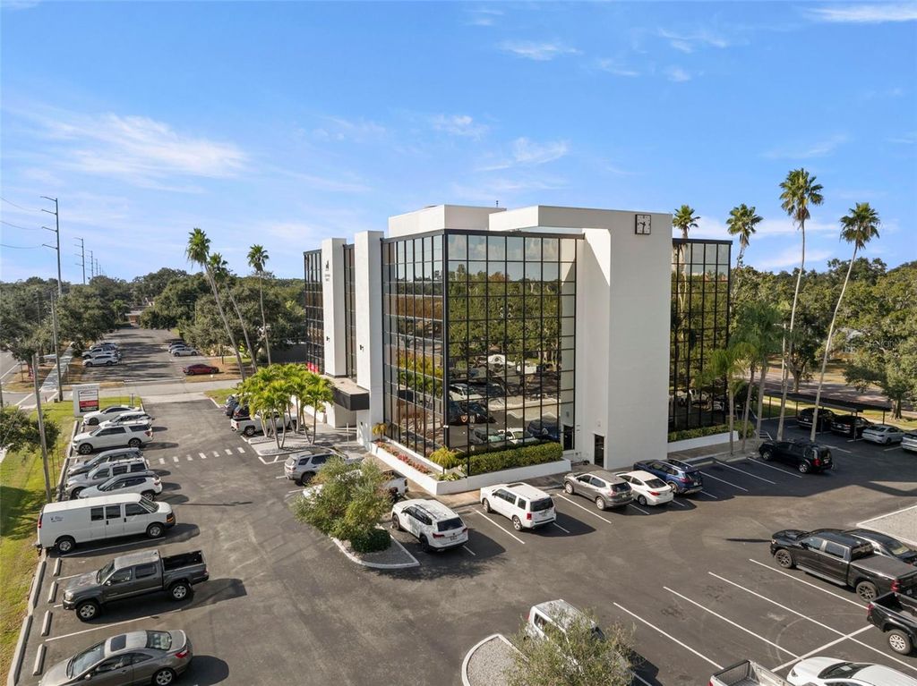 Photo of 5999 Central Avenue #200, St Petersburg, FL 33710 (MLS # TB8462553)