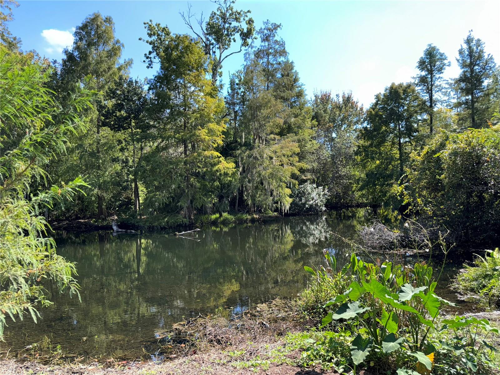MEAD GARDEN - Residential