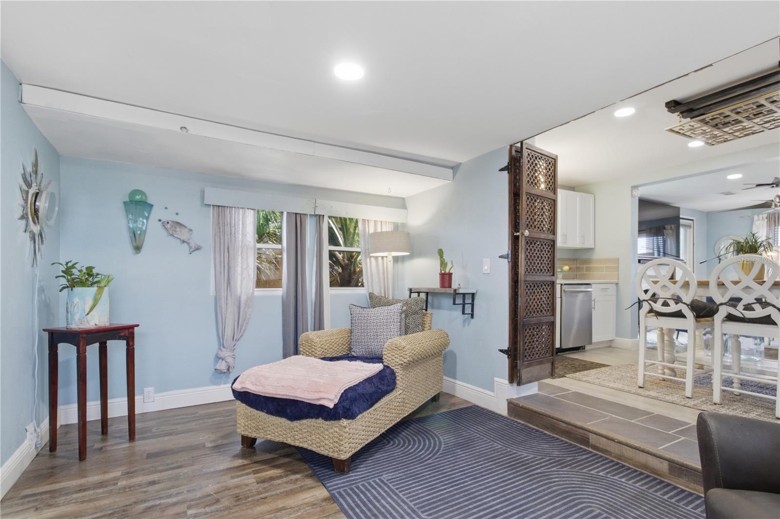 VICTORY HEIGHTS - Residential