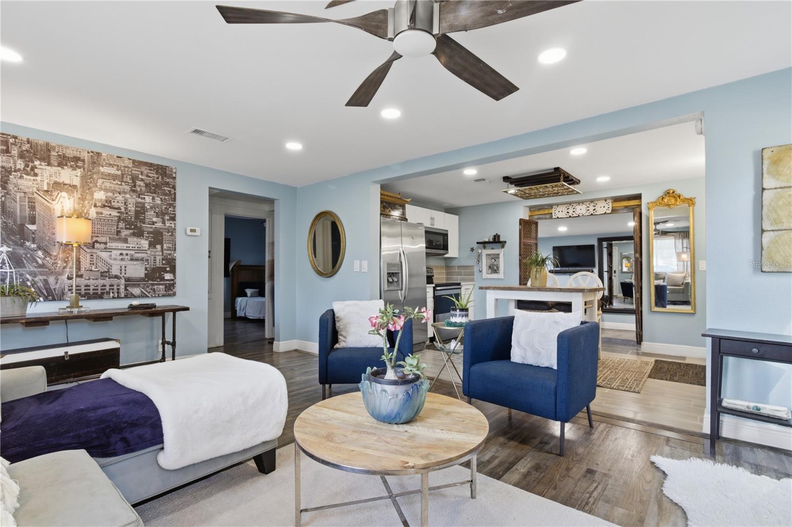 VICTORY HEIGHTS - Residential