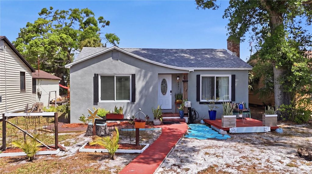 Photo of 4831 Fairfield Avenue S, St Petersburg, FL 33711 (MLS # TB8495820)