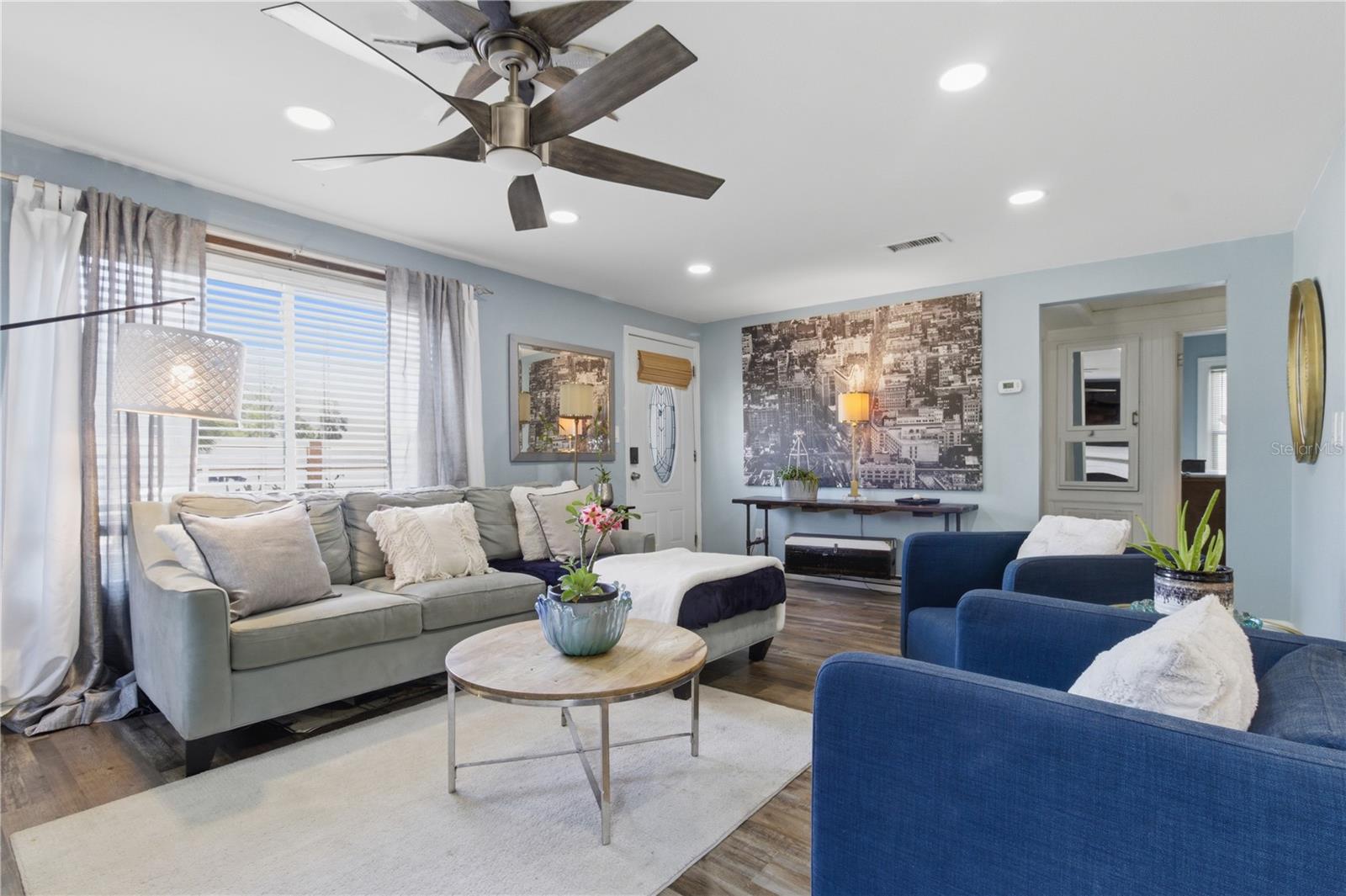 VICTORY HEIGHTS - Residential