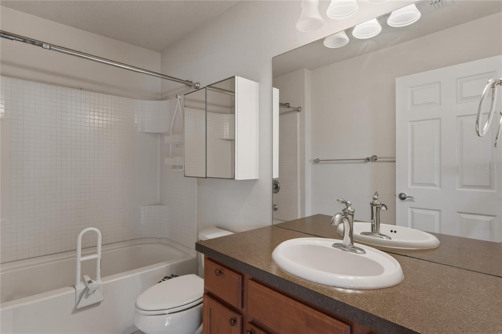 TRILLIUM VILLAGE C PH 2A - Residential