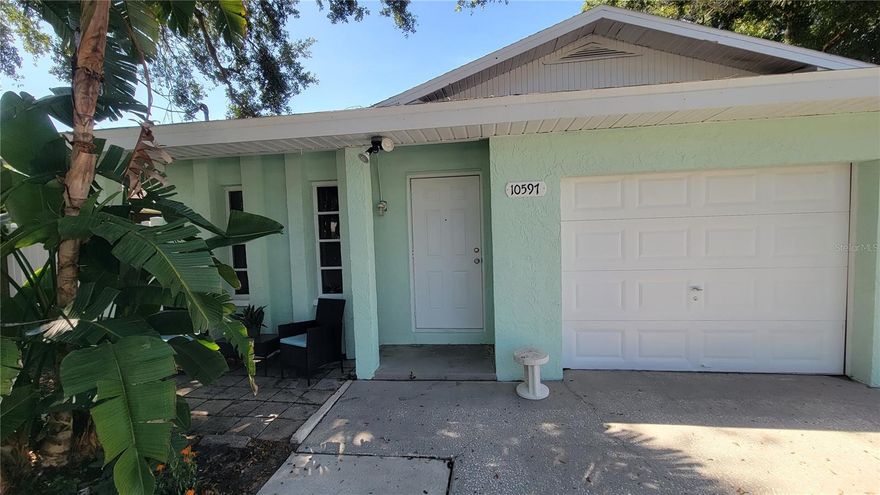 This spacious 2/1 with attached garage has over 1,000 sq ft of living space, including a large screened in porch! Perfect for an outdoor living space for warm Florida nights. Discover fresh paint and tiled flooring throughout. The duplex also overlooks a great back yard, overlooking Florida foliage and fencing. The private garage features a washer and dryer. Central HVAC and all major appliances are included. Located conveniently just off the 102nd bridge at Seminole Blvd. Enjoy quick access to the gulf beaches in one direction and Tampa Bay going east. Near all the conveniences of grocery stores, pharmacies and restaurants including the Largo Mall area, less than 5 minutes away.

Rental Requirements-Application Fee: $60/adult (18+) with background screening -Income: Minimum combined household income of 2.5x monthly rent -Security Deposit: Equal to one month’s rent (minimum), contingent upon background check -Credit History: No slow pays, judgments, eviction filings, collections, liens, or bankruptcies within the past 3 years. 

Important Notice
Avoid Scams – We never ask for wire transfers. Payments are only accepted via certified funds delivered in person at our Seminole office. All applicant communications will come from a branded company email.
