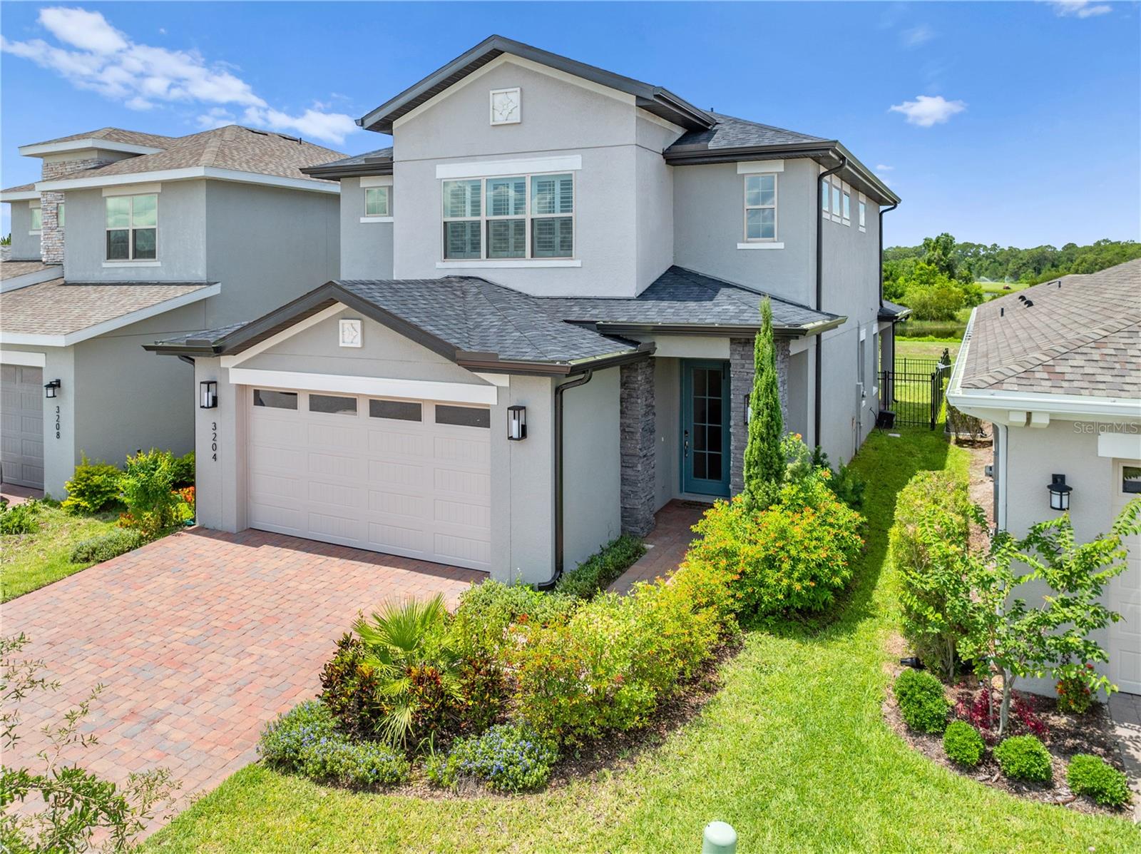 3204 OXBOW CT
