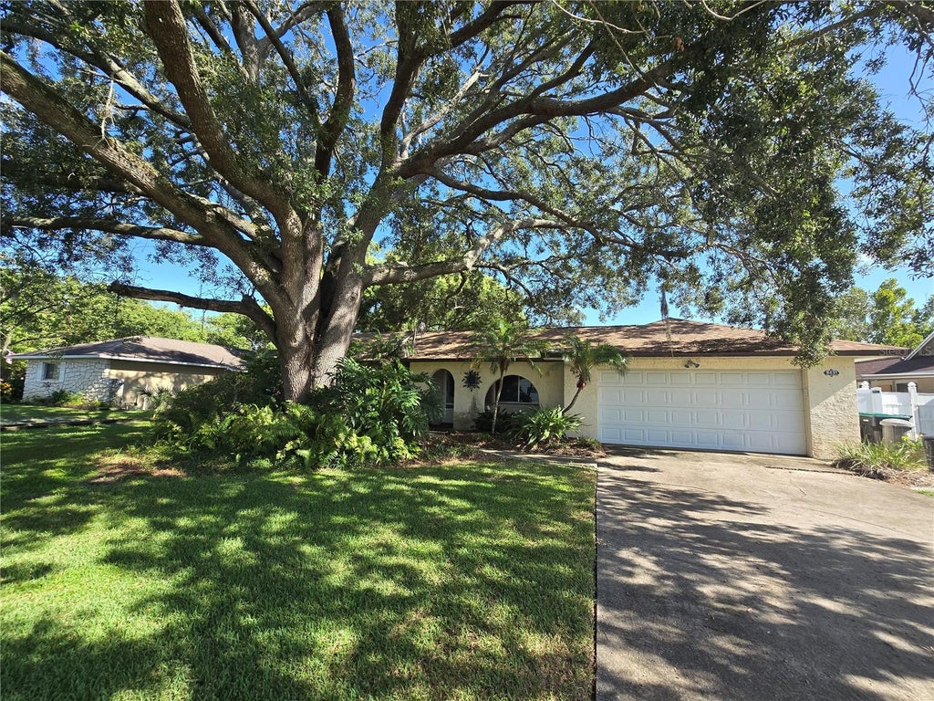 Photo of 8431 Pamlico Street, Orlando, FL 32817 (MLS # O6433318)