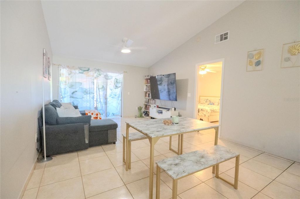 Photo of 32 Silver Oak Circle, Kissimmee, FL 34743 (MLS # O6369591)