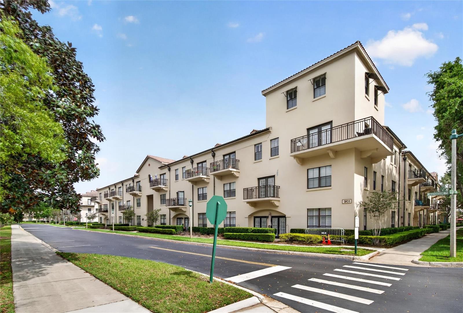 901 WATERSIDE LANE 310