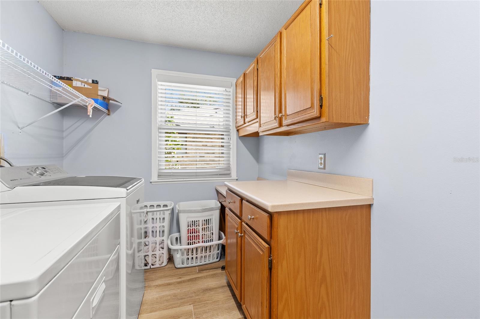 DELTON LAKES UN 04 - Residential