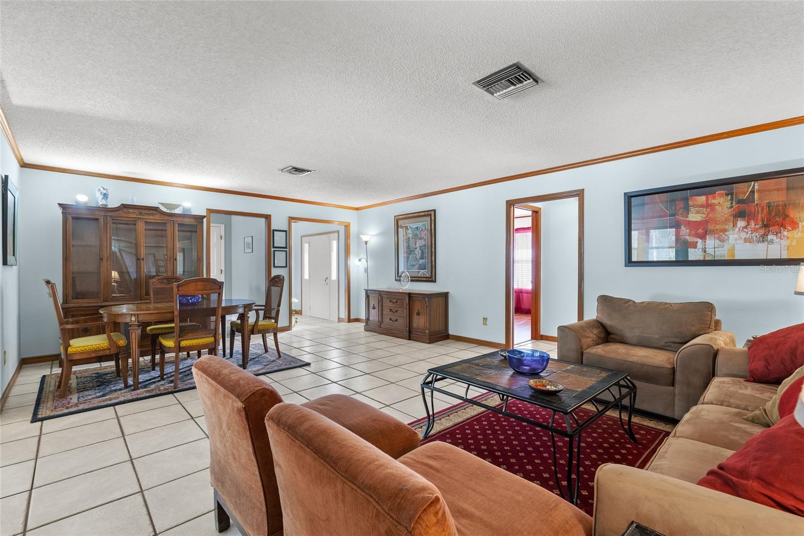 DELTON LAKES UN 04 - Residential