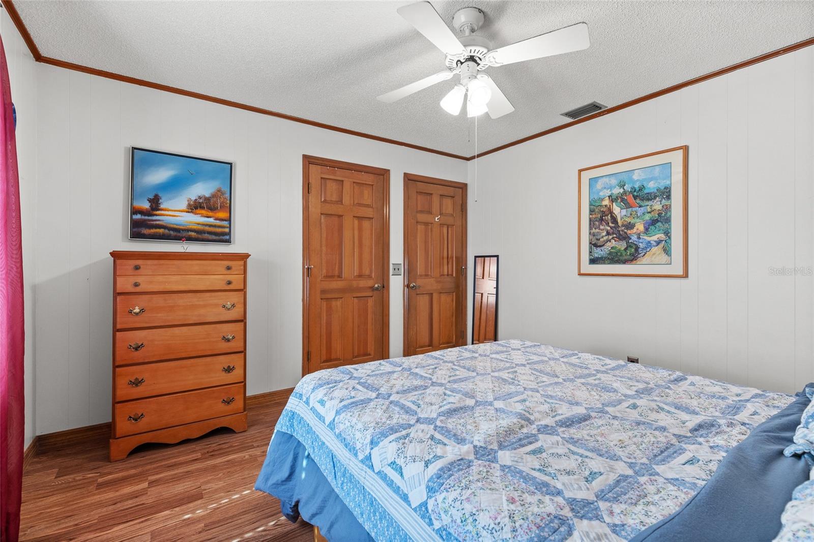 DELTON LAKES UN 04 - Residential