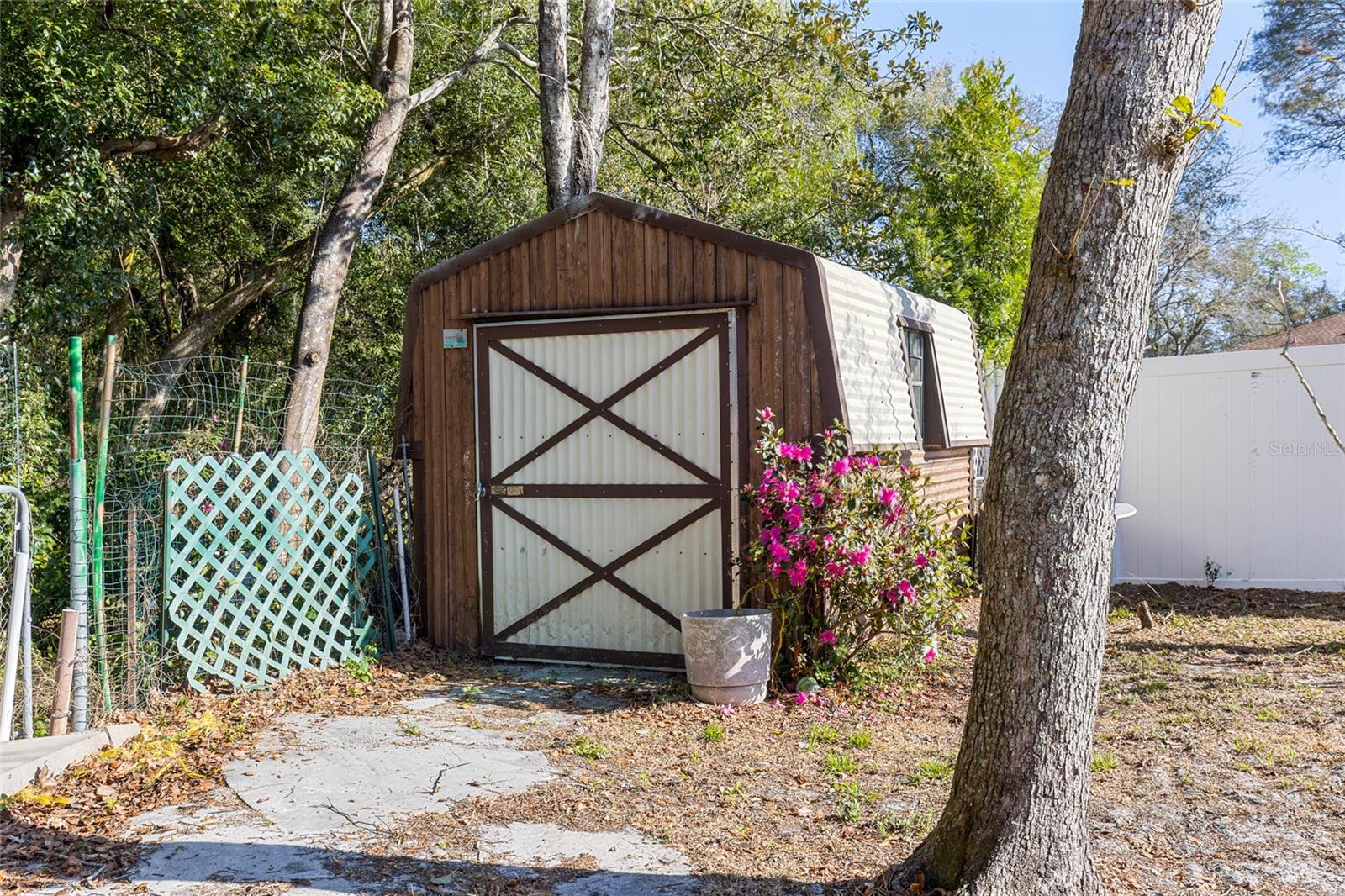 DELTON LAKES UN 04 - Residential