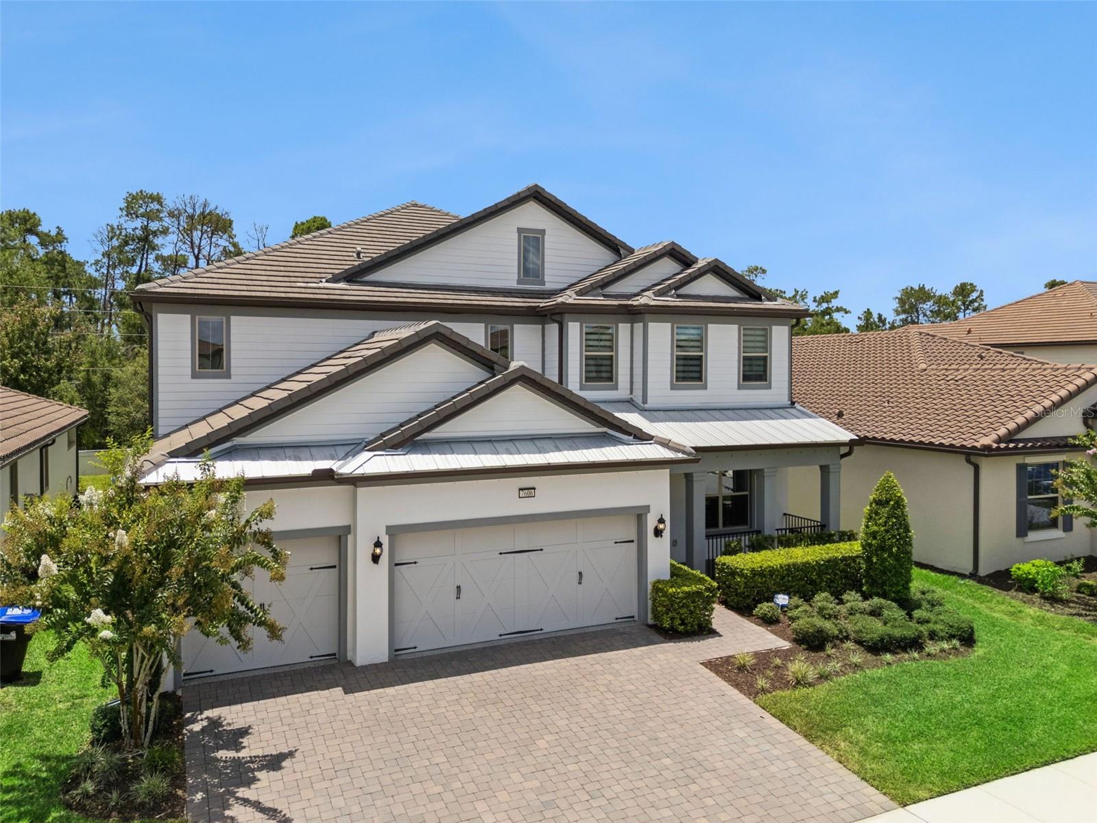 7606 WANDERING WAY