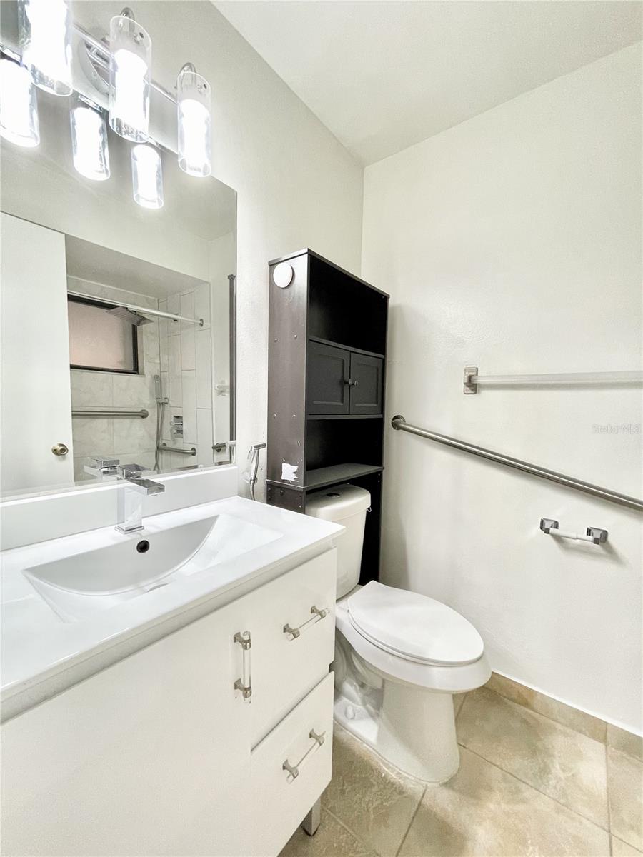 RIVER CREST - Residential