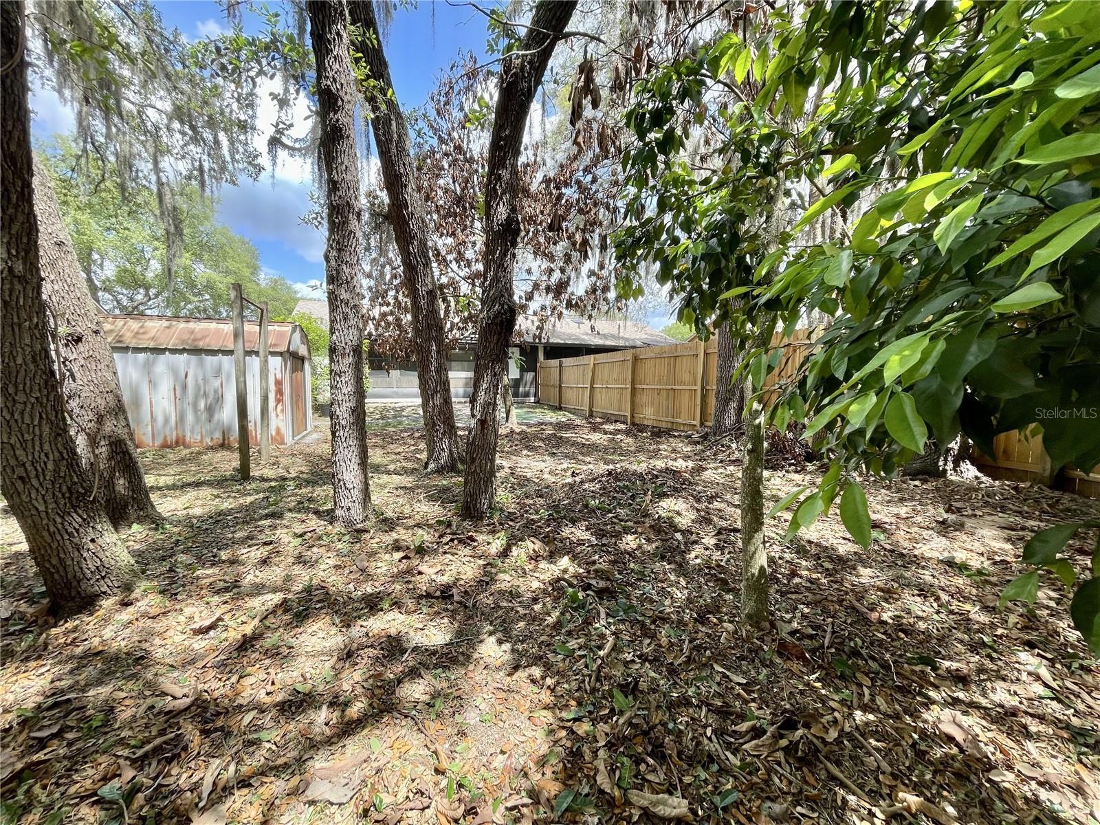 RIVER CREST - Residential