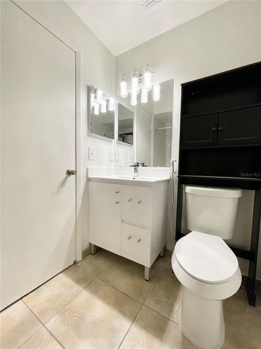 RIVER CREST - Residential