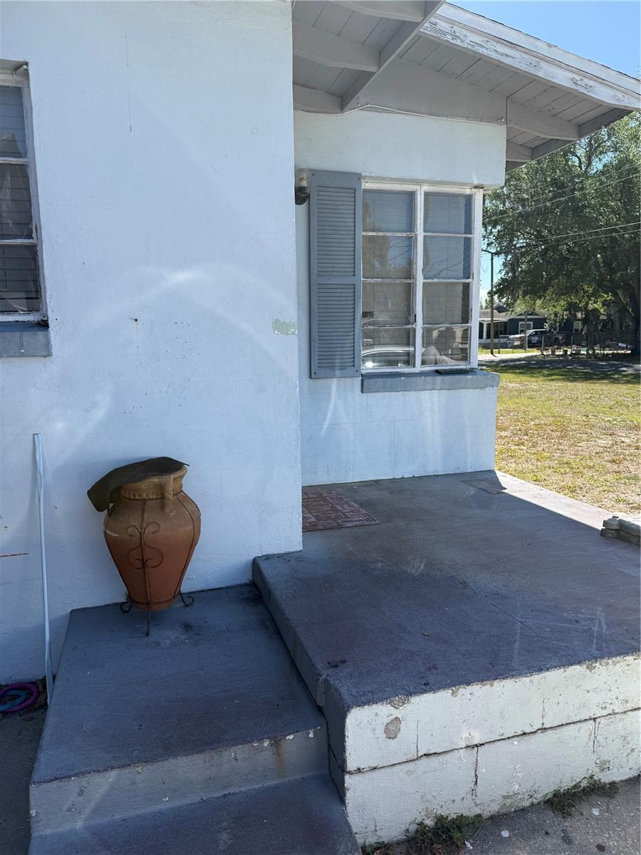 COUNTRY CLUB ESTATES RESUB PT - Residential