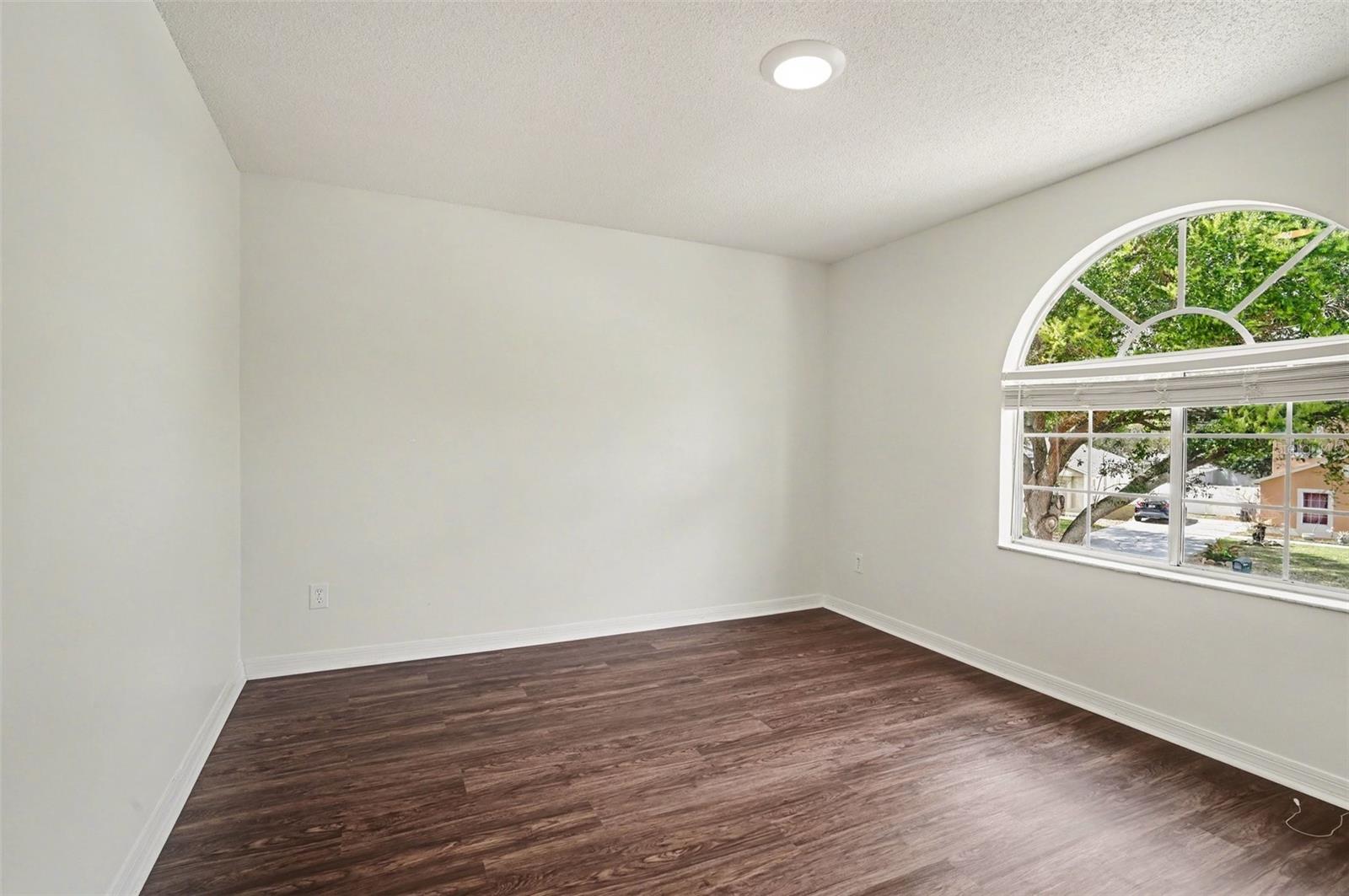 PINES WEKIVA SEC 02 PH 02 - Residential