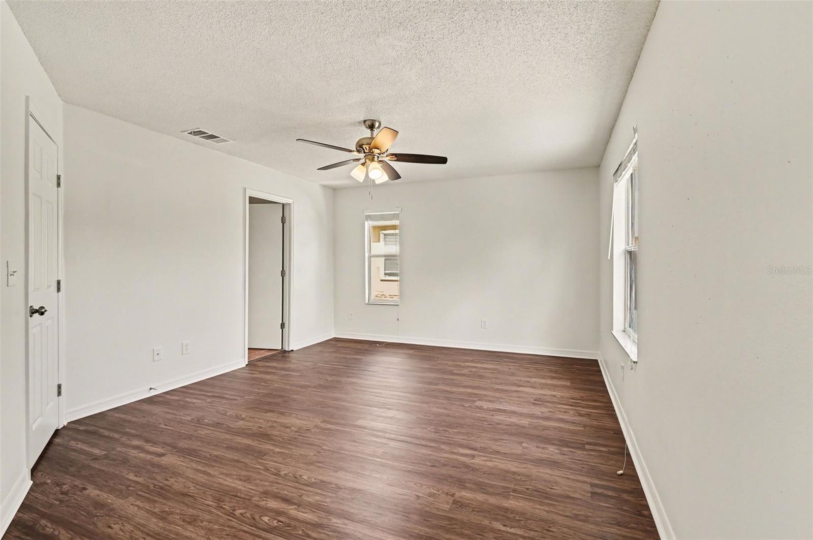 PINES WEKIVA SEC 02 PH 02 - Residential