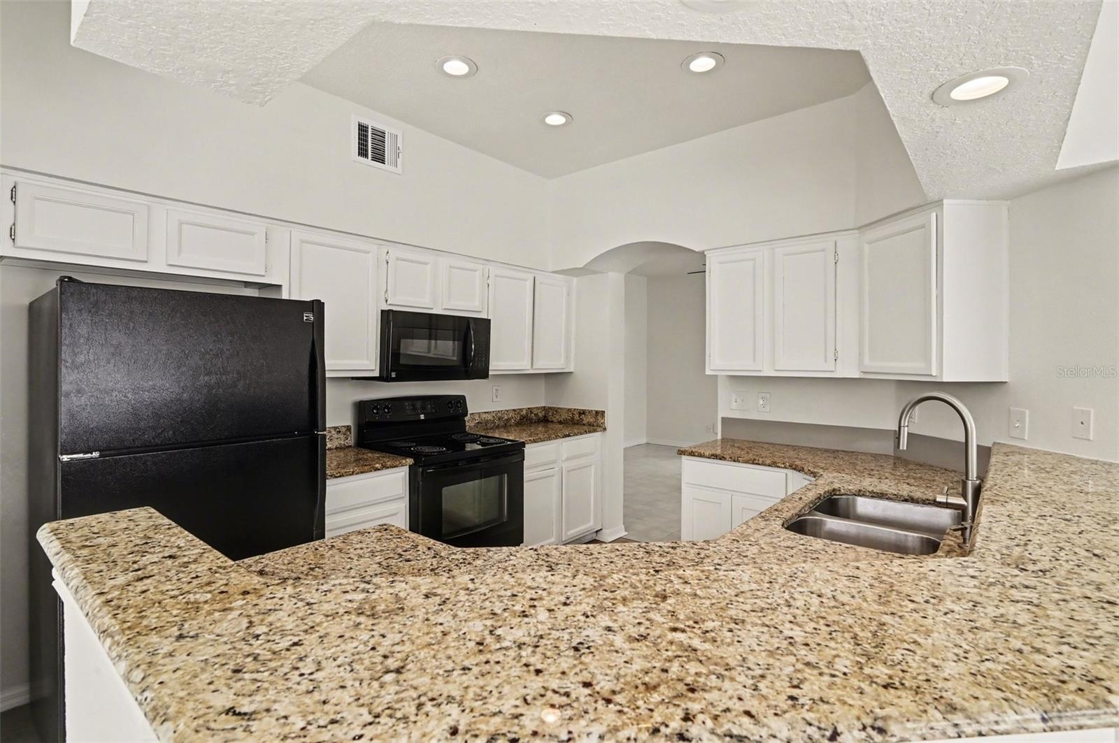 PINES WEKIVA SEC 02 PH 02 - Residential