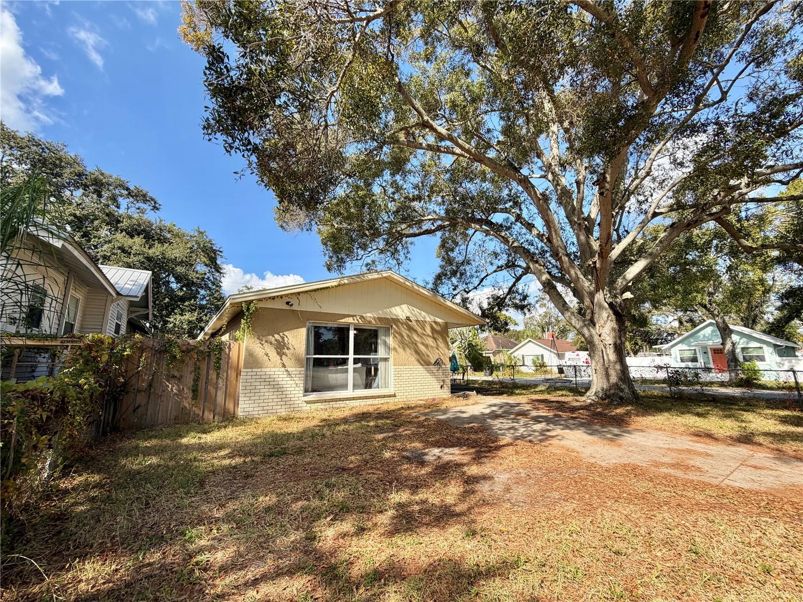 WASHINGTON TERRACE - Residential