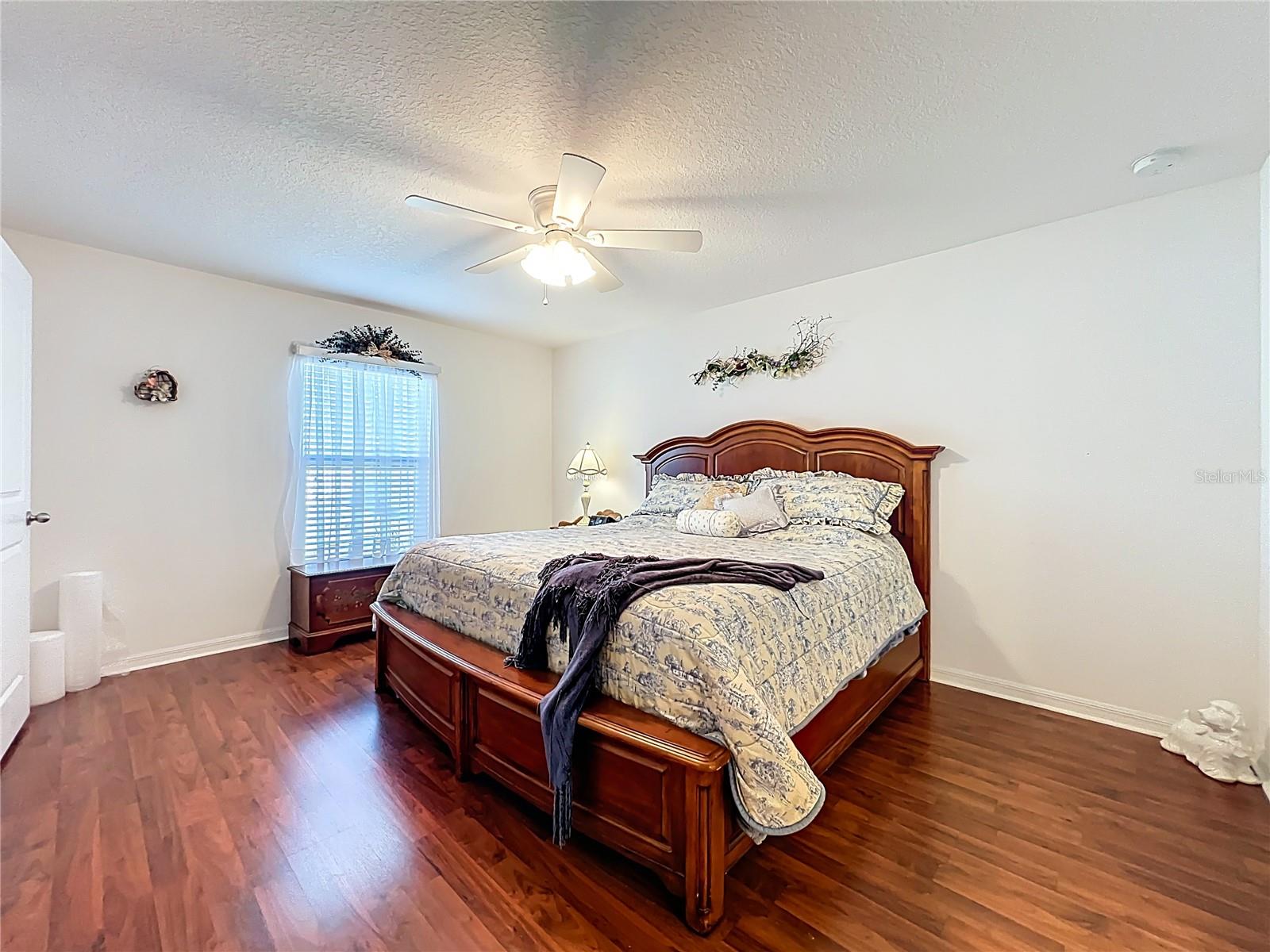 CRESTRIDGE AT ESTATES AT CHERRY LAKE - Residential