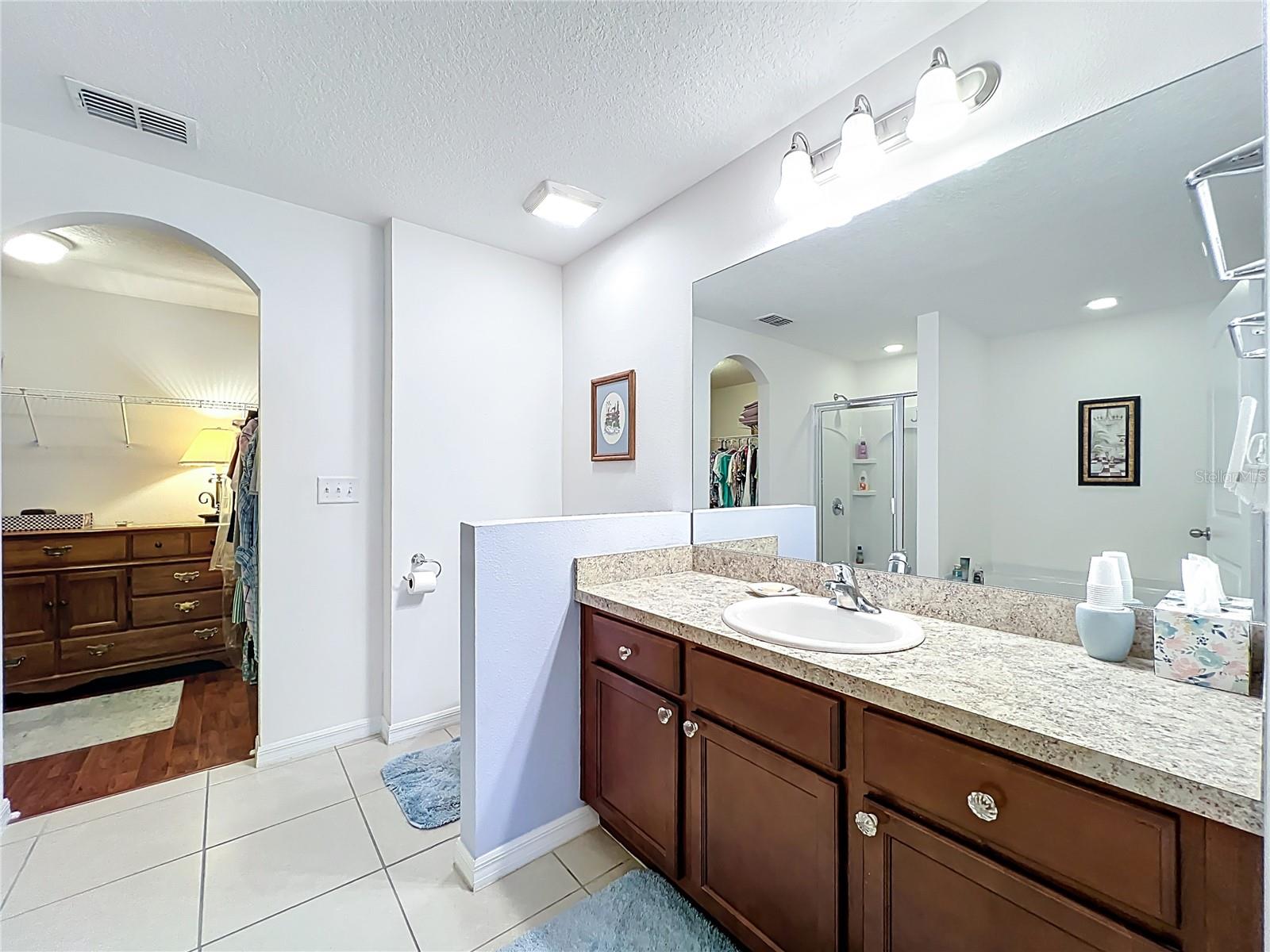 CRESTRIDGE AT ESTATES AT CHERRY LAKE - Residential