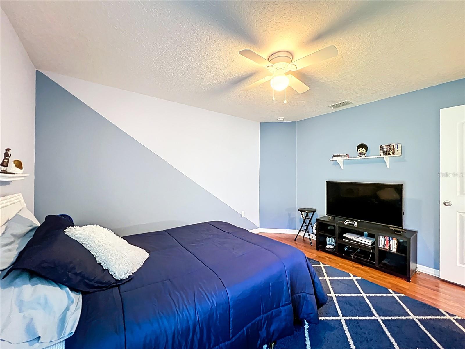 CRESTRIDGE AT ESTATES AT CHERRY LAKE - Residential