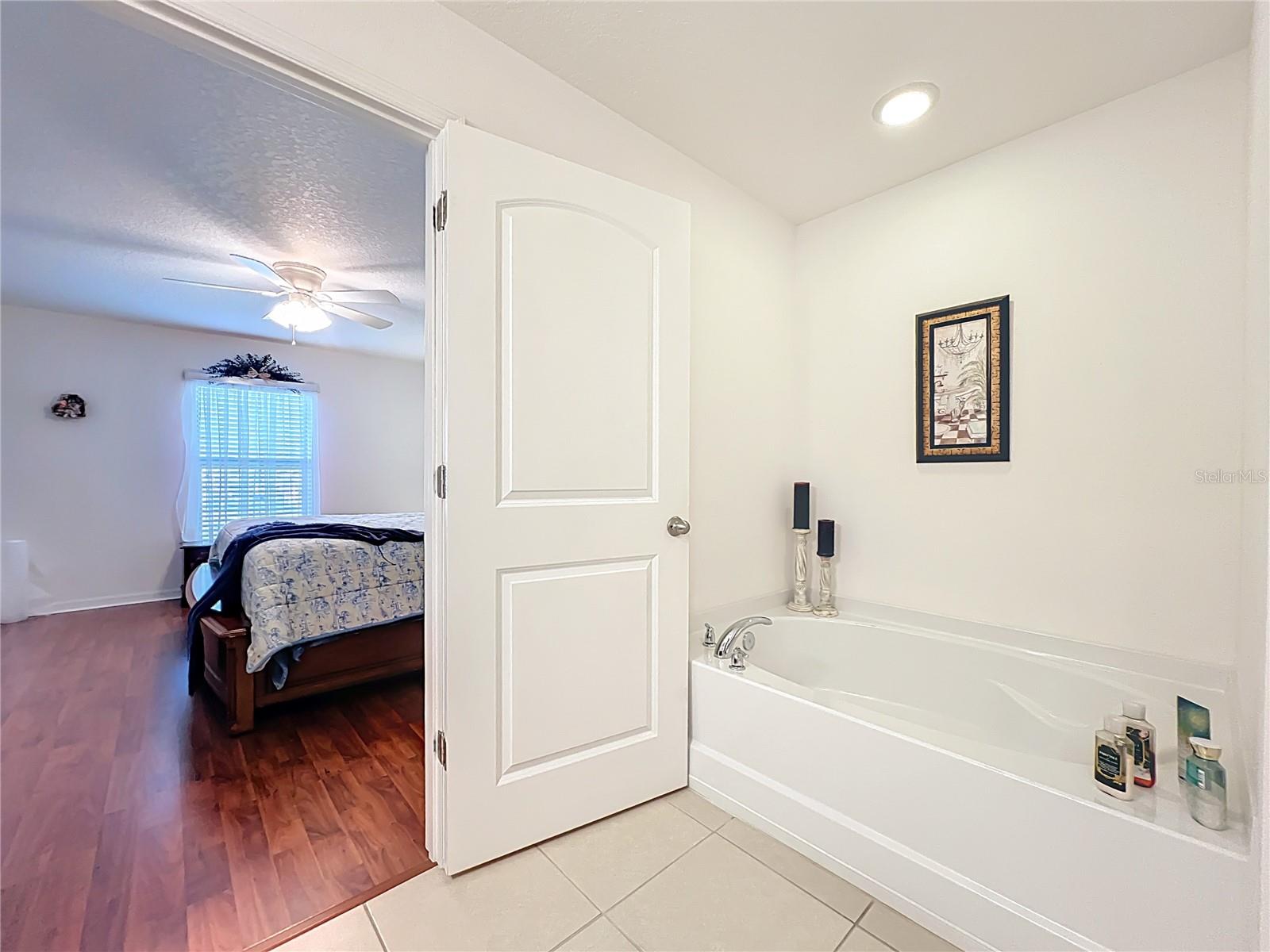 CRESTRIDGE AT ESTATES AT CHERRY LAKE - Residential