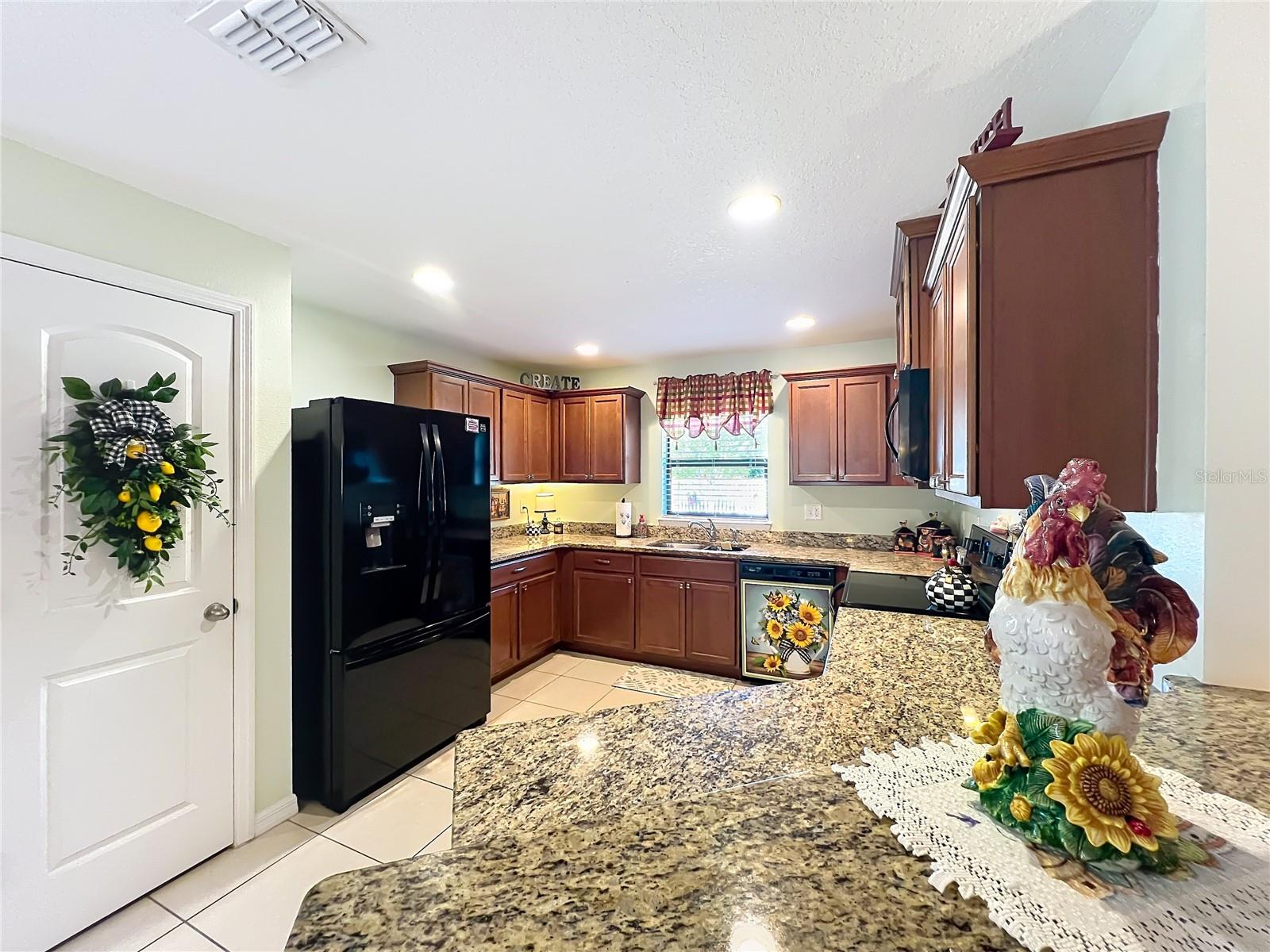 CRESTRIDGE AT ESTATES AT CHERRY LAKE - Residential